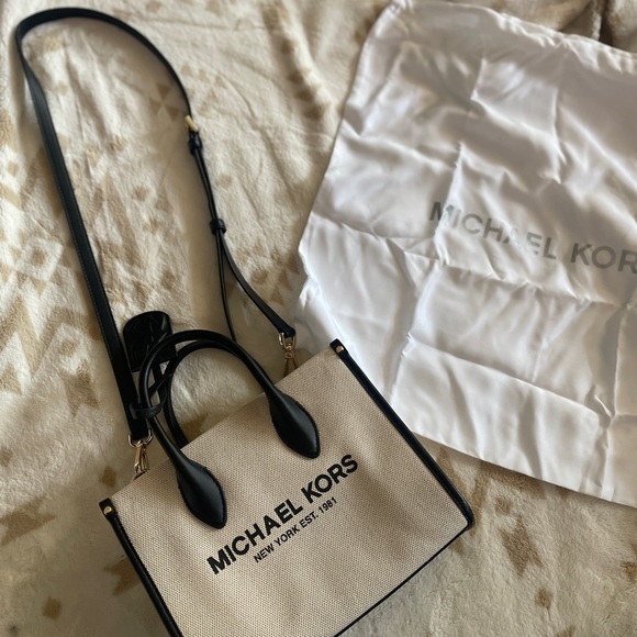 Michael Kors Handbags - Michael Kors Mirella Black and beige bag